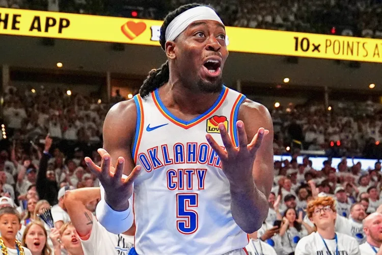 Dort dealt from Thunder to Hawks in 3-team deal